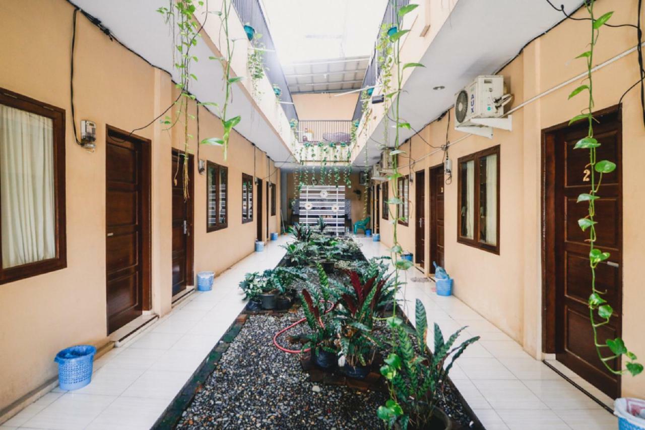 Reddoorz Near Jalan Gatot Subroto Medan Hotel Luaran gambar